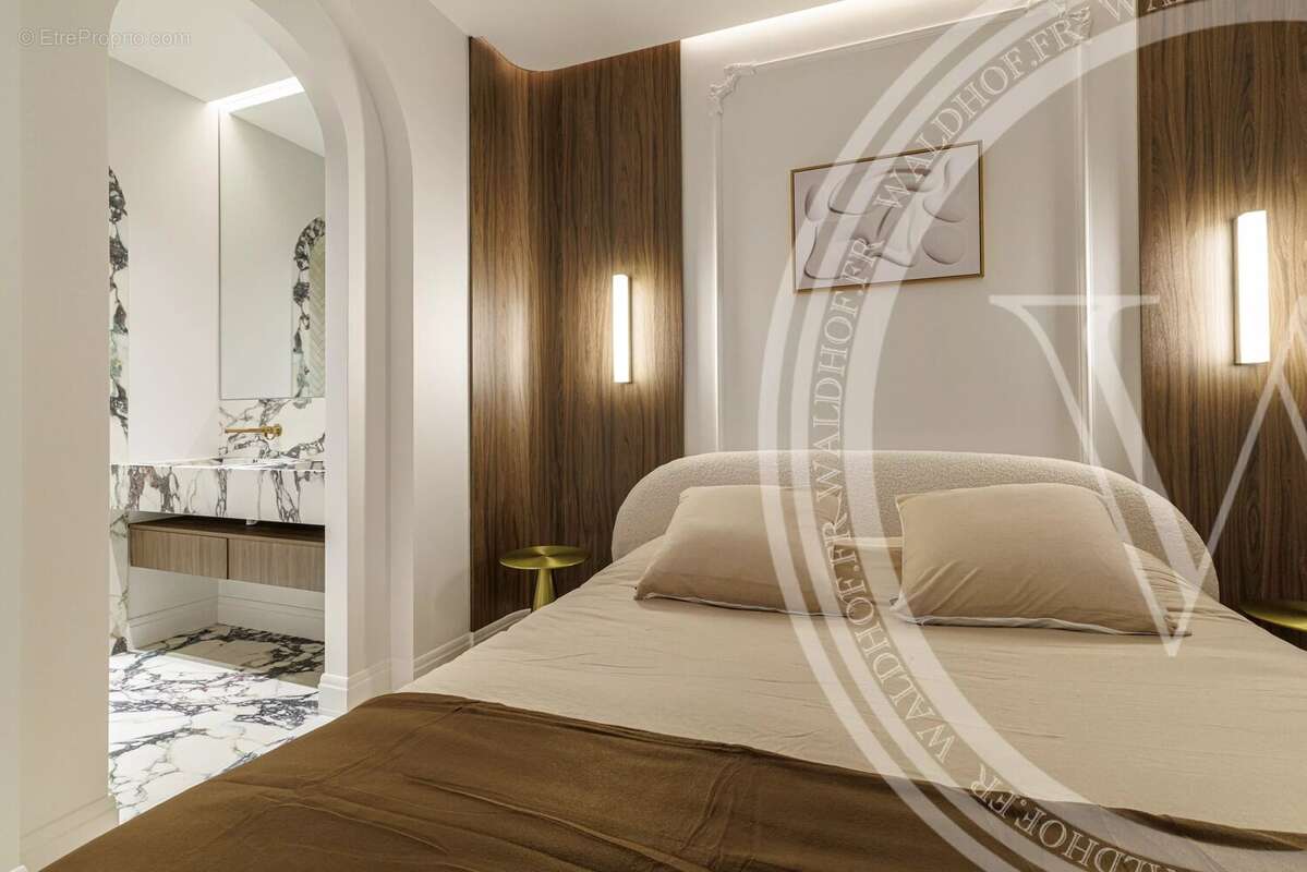 Appartement à ROQUEBRUNE-CAP-MARTIN
