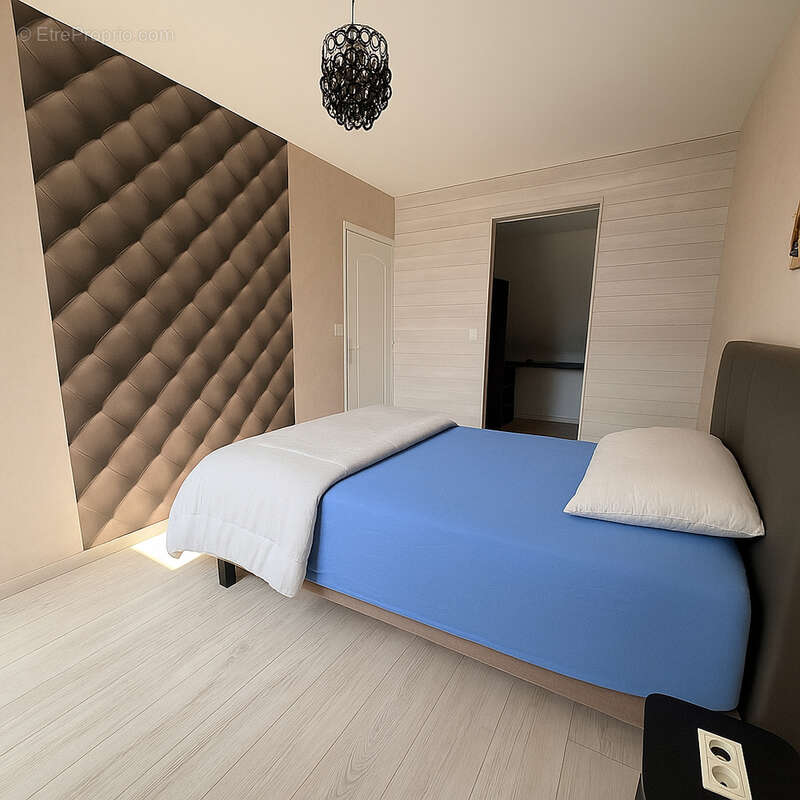 Maison à SAINT-BERTHEVIN