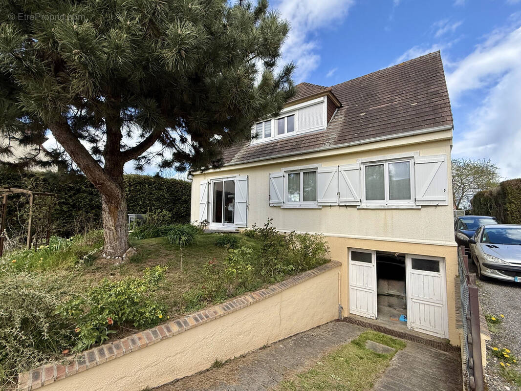 Maison à CHAUMONT-EN-VEXIN