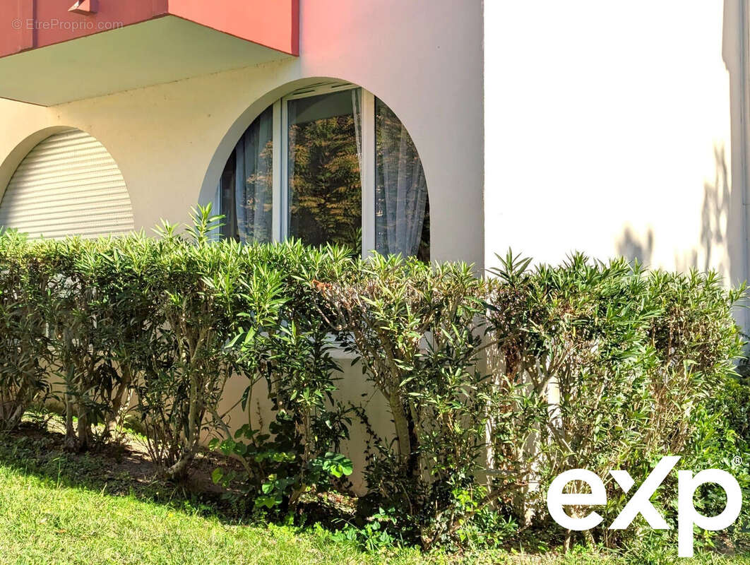 Appartement à LAMALOU-LES-BAINS