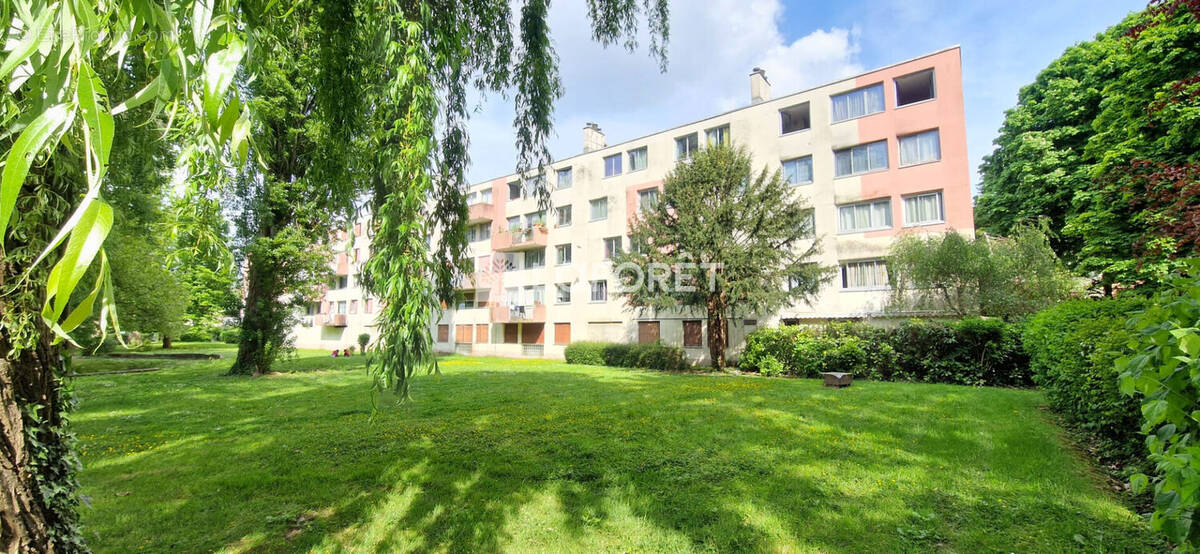 Appartement à SARCELLES