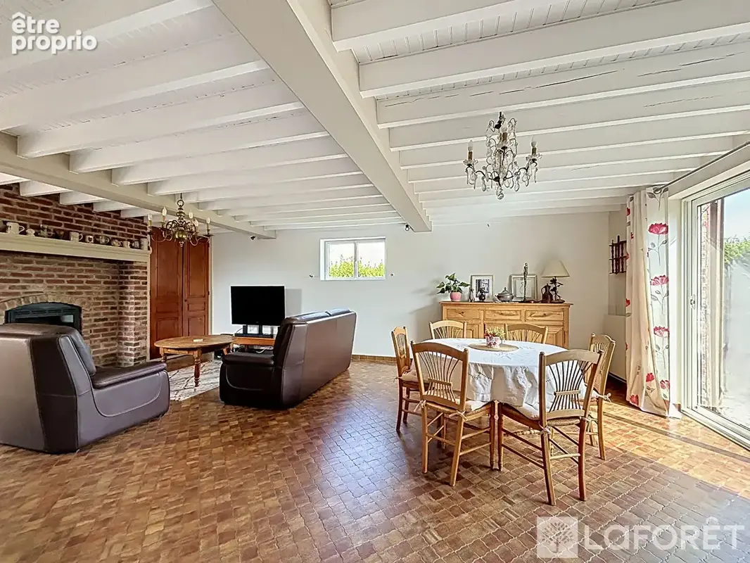 Maison 6 pièces 173 m² à vendre à Meteren (59270) - photo 2