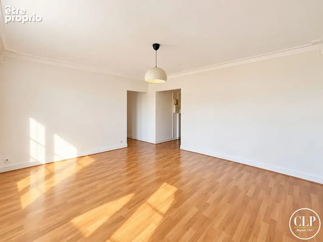 BAS MONTREUIL - Appartement 2 pièce(s) 52.23 m2 - photo 2