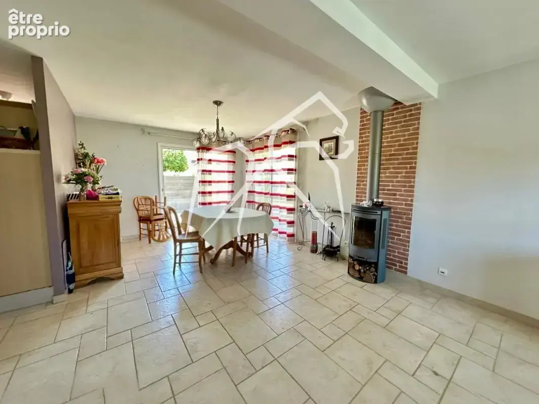 Maison contemporaine 145m²  Saint-Etienne-du-Rouvray (76800) - photo 3