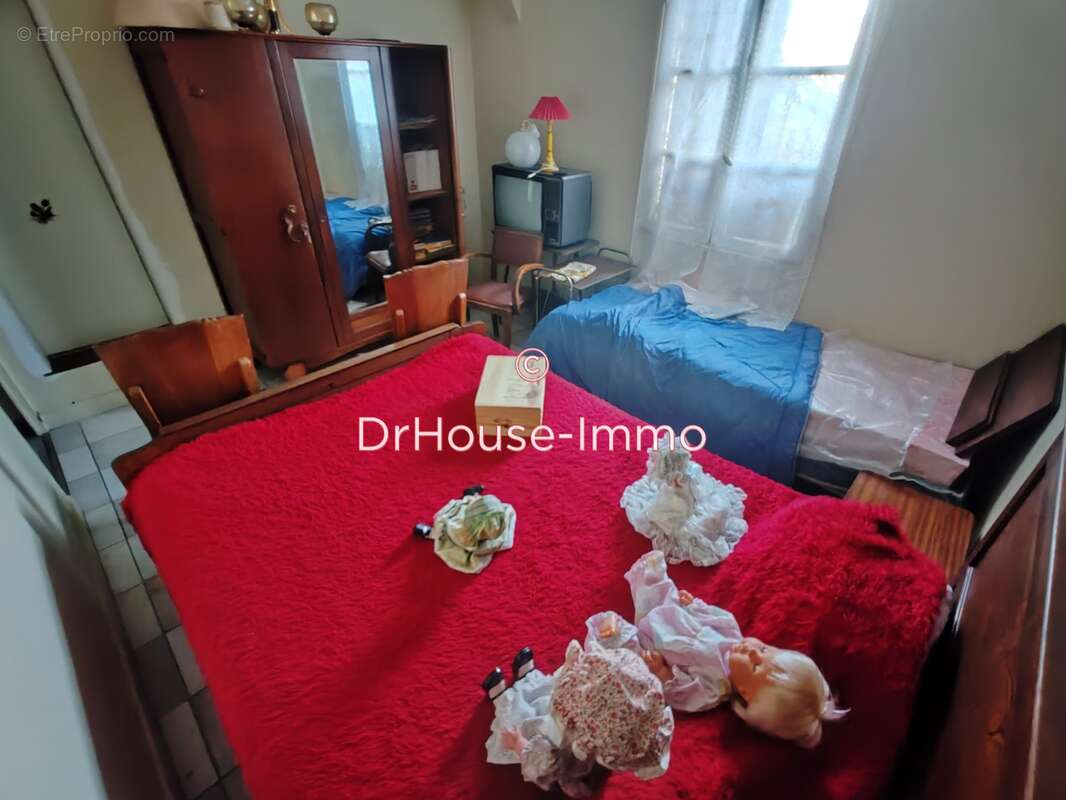 Maison à PORT-DE-PILES