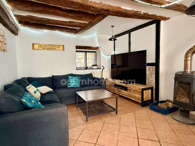 Maison à LA CROIX-EN-BRIE