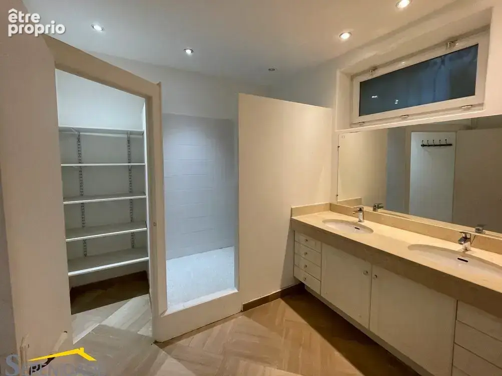 Maison 5 pièces 178 m² à vendre à Pezenas (34120) - photo 7