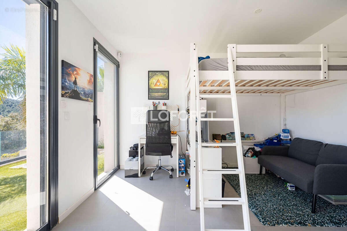 Maison à MARSEILLE-9E