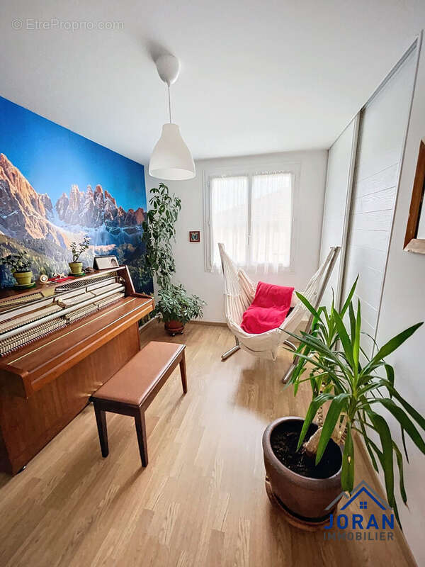 Appartement à SAINT-JULIEN-EN-GENEVOIS