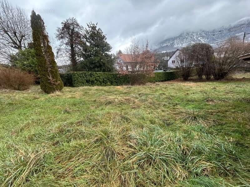 aix les bains 1ere hauteur terrain constructible viabilisé 500 m2 env - photo 2