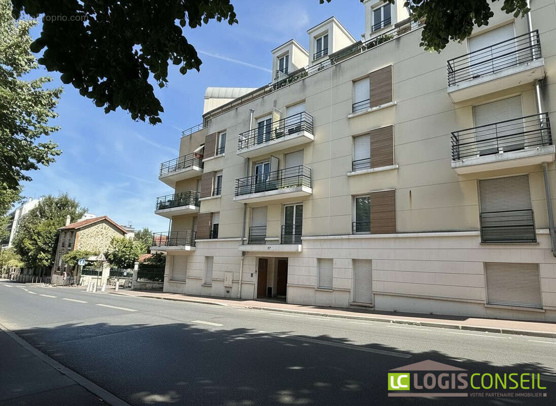 Appartement à CHATILLON