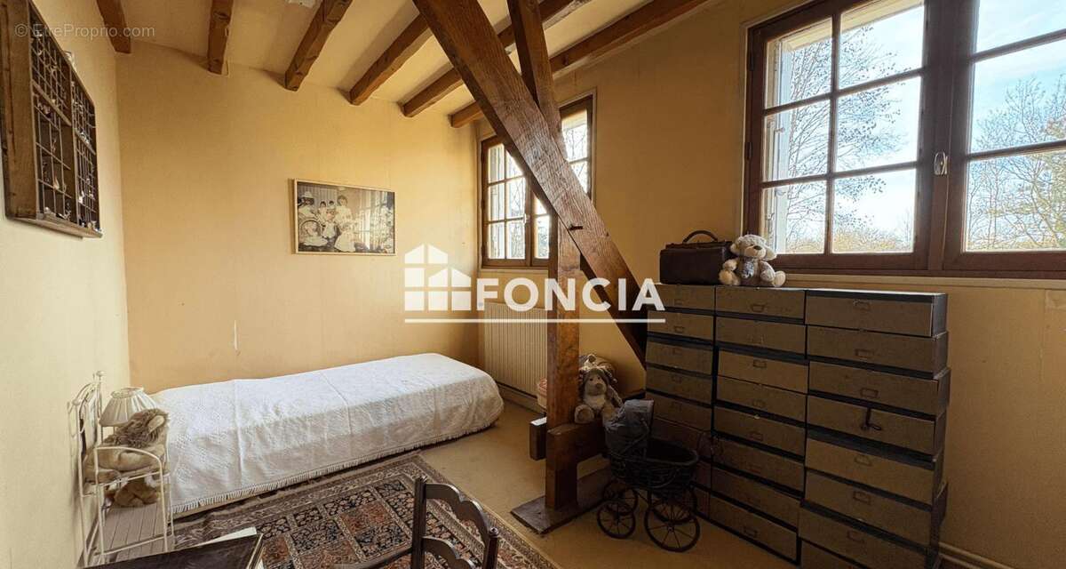 Maison à MORANCEZ