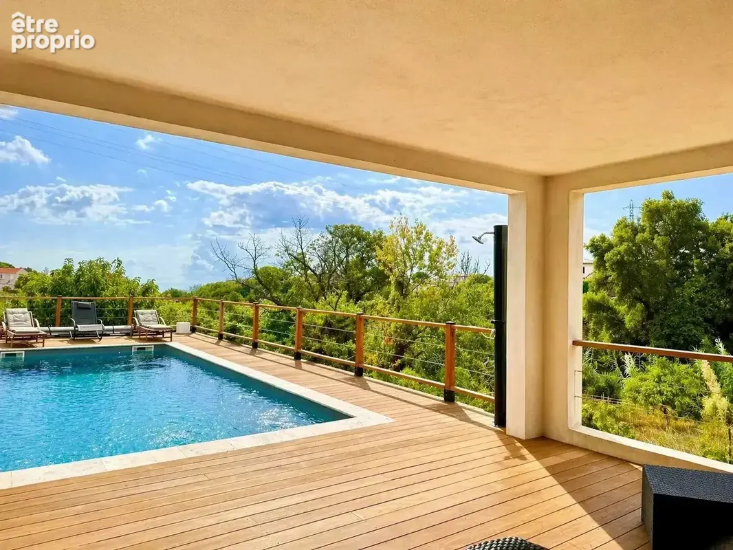 Maison 6 pièces 175 m² à vendre à Bastia (20600) - photo 1