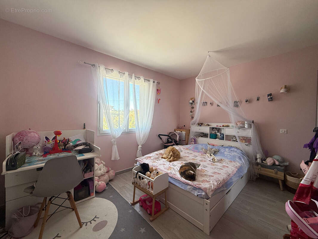 Cauzac - Maison contemporaine de plain-pied dans un cadre privilégié - photo 11