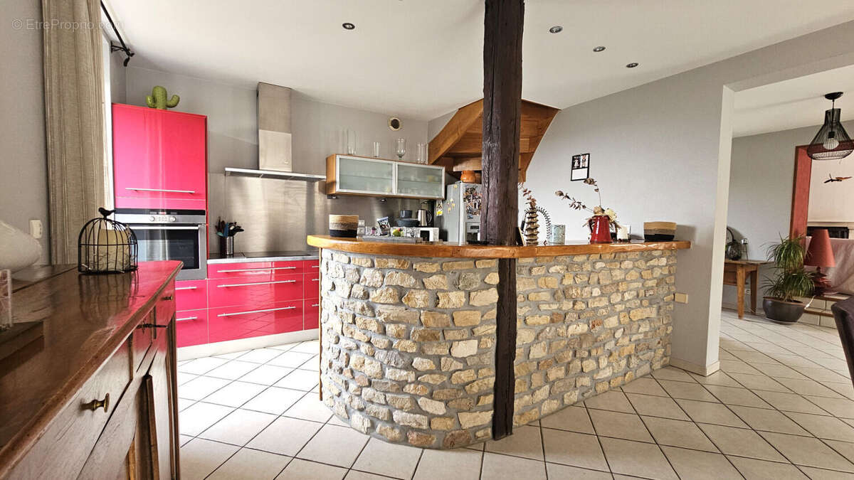 Maison à CHAMPAGNEUX