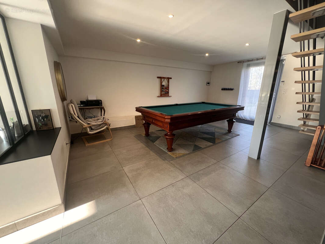 Maison à VILLARS-LES-DOMBES