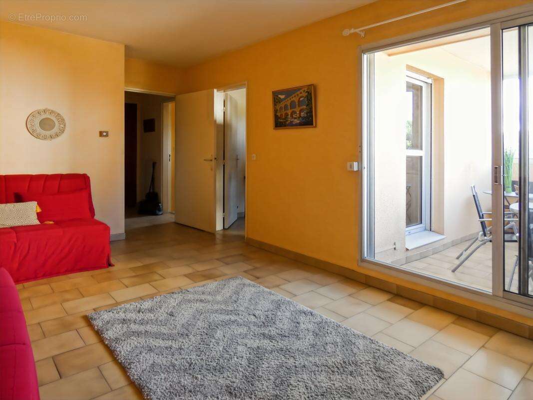 Uzès Centre – Appartement 43 m² avec loggia et parking – Résidence sécurisée - photo 8