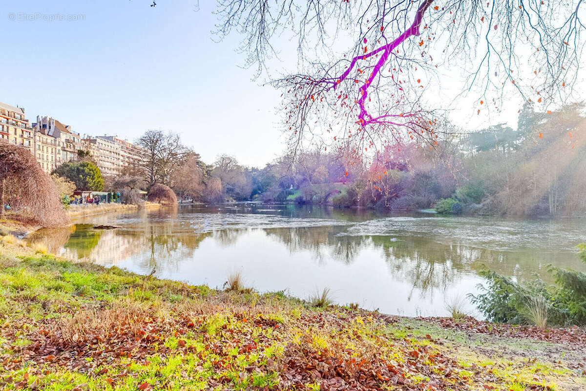 Appartement à PARIS-14E