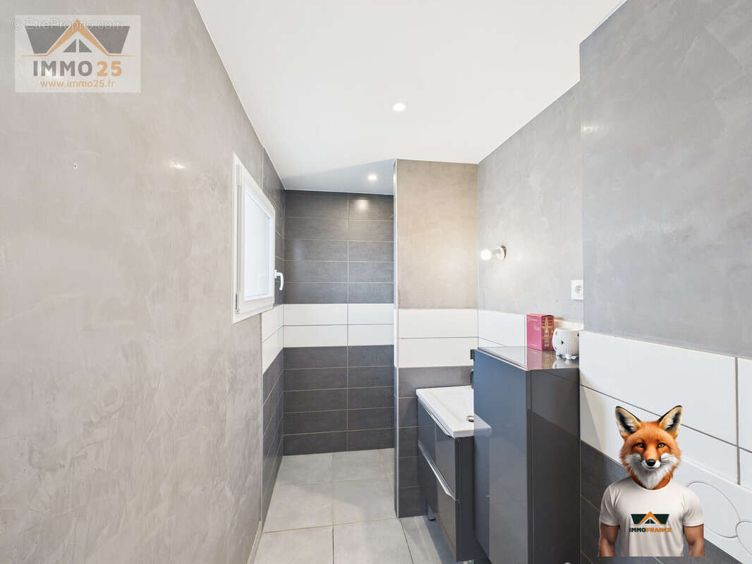 Maison à SERRE-LES-SAPINS