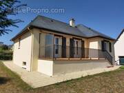 Maison à VILLAINES-LA-JUHEL