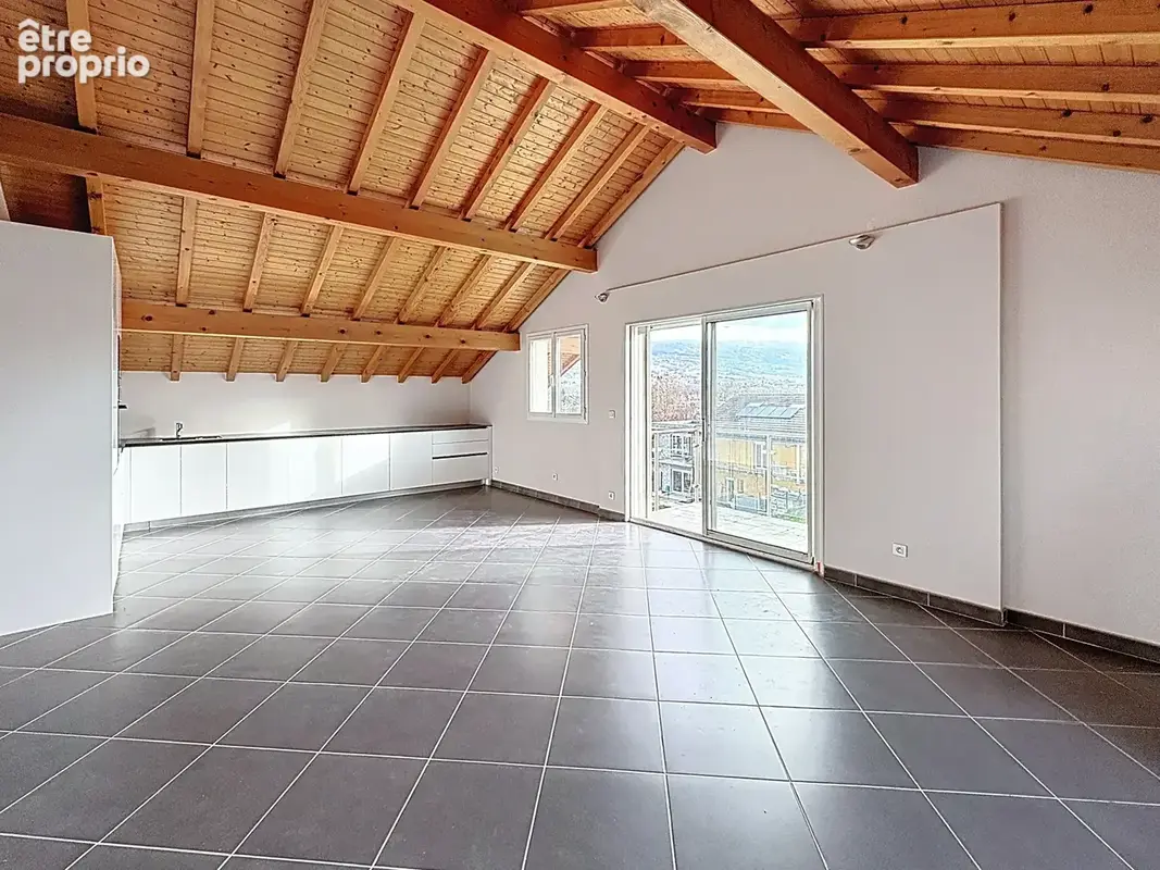 Appartement à VETRAZ-MONTHOUX