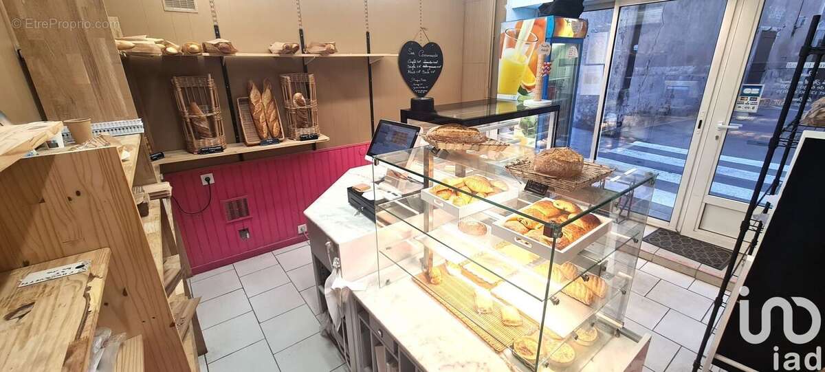 Photo 3 - Commerce à PINET