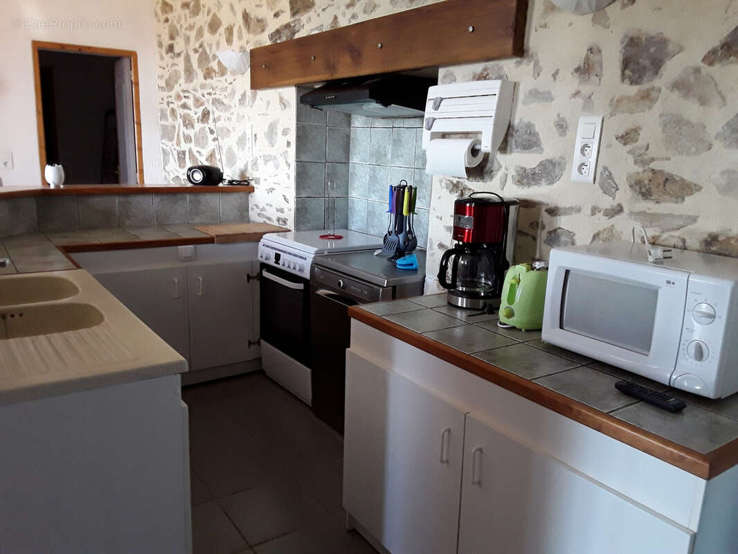 Maison à SAINT-YRIEIX-LA-PERCHE