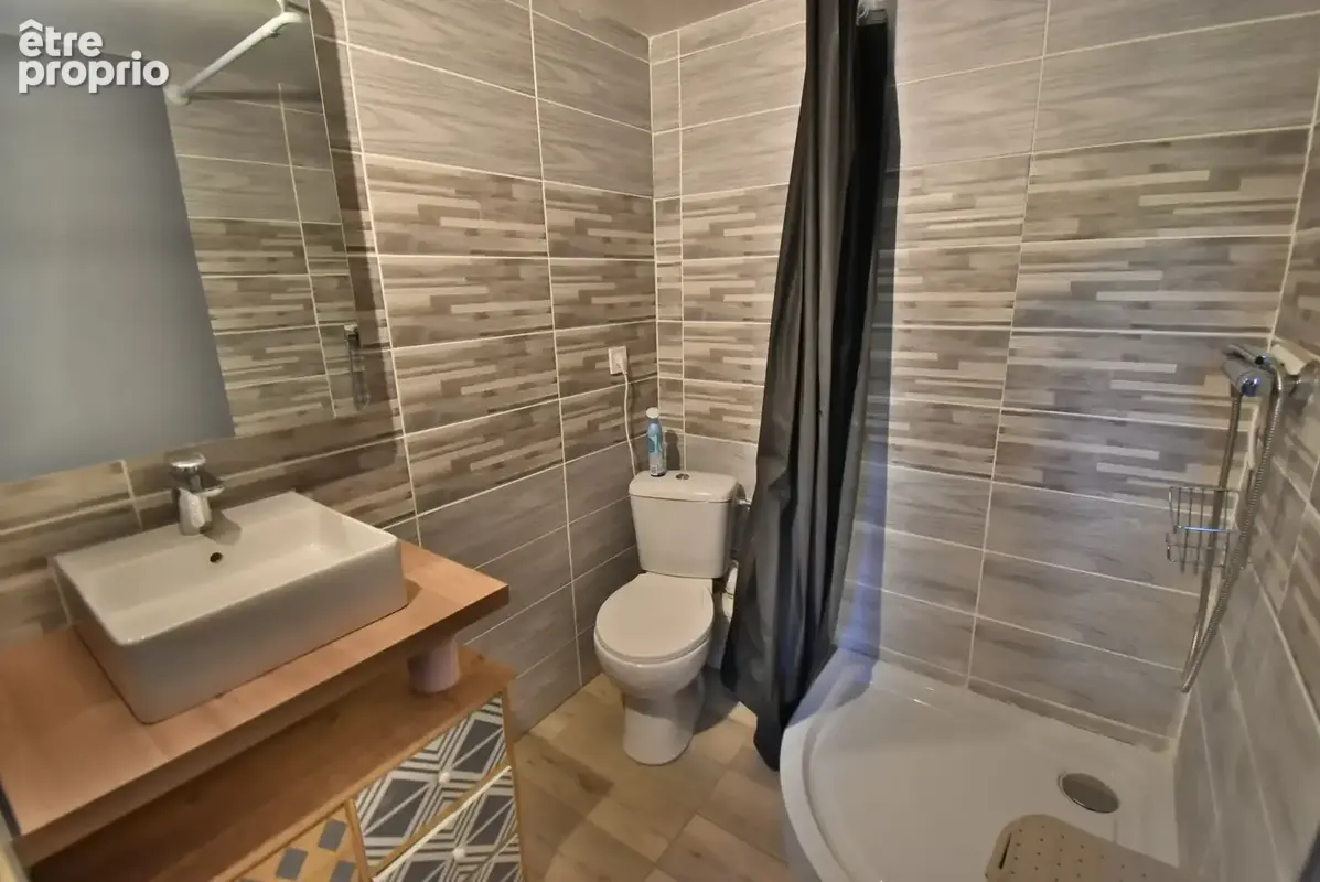 Maison à vendre 6 pièces  (16) ST YRIEIX, 5 chambres, garage, véranda, piscine - photo 9