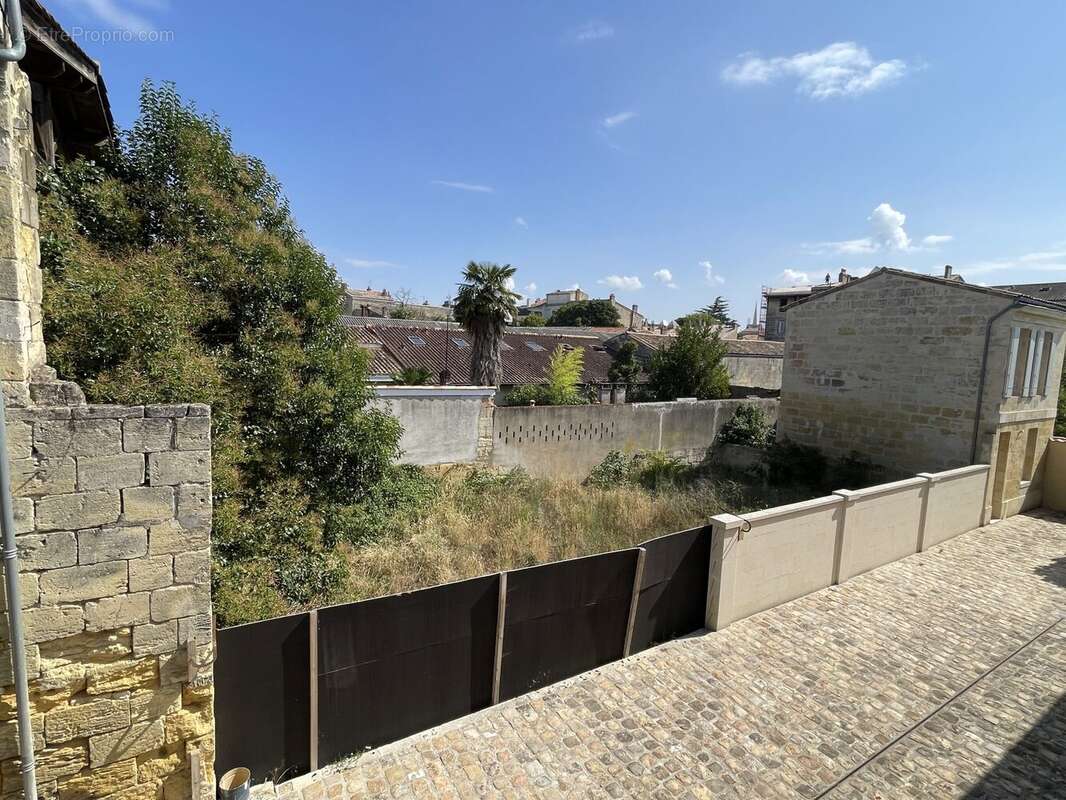 Appartement 500 m² à Bordeaux  - photo 3
