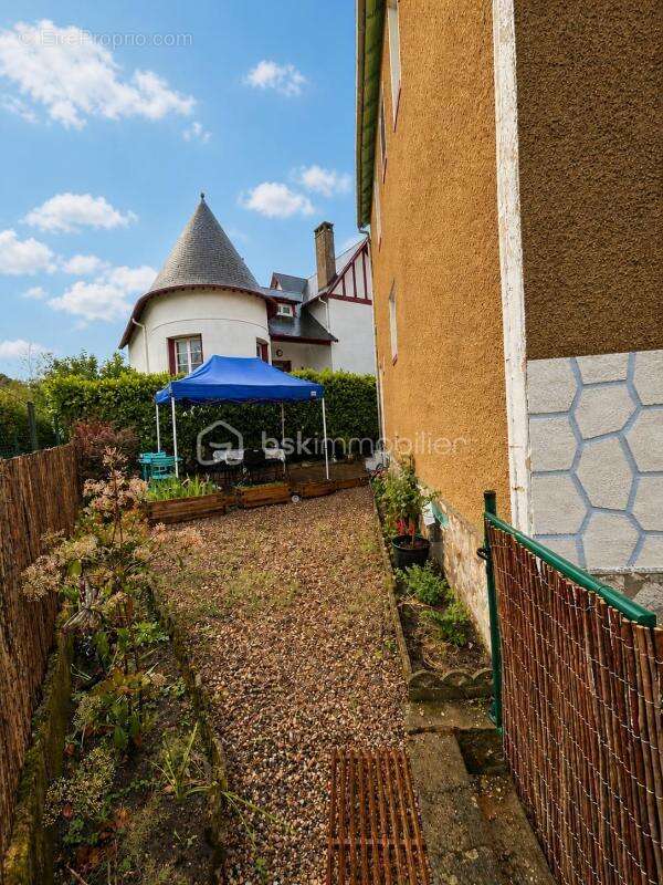 Maison à BONNY-SUR-LOIRE