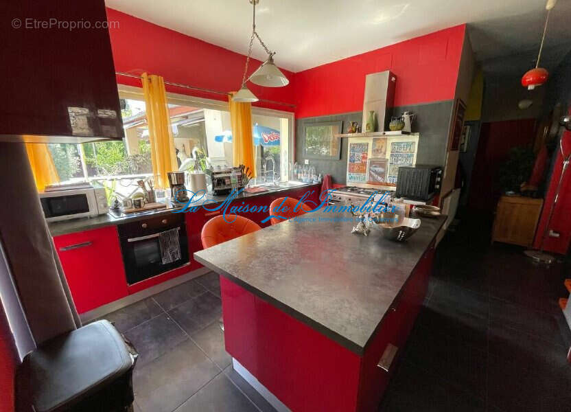 Maison à SAINT-AMBROIX