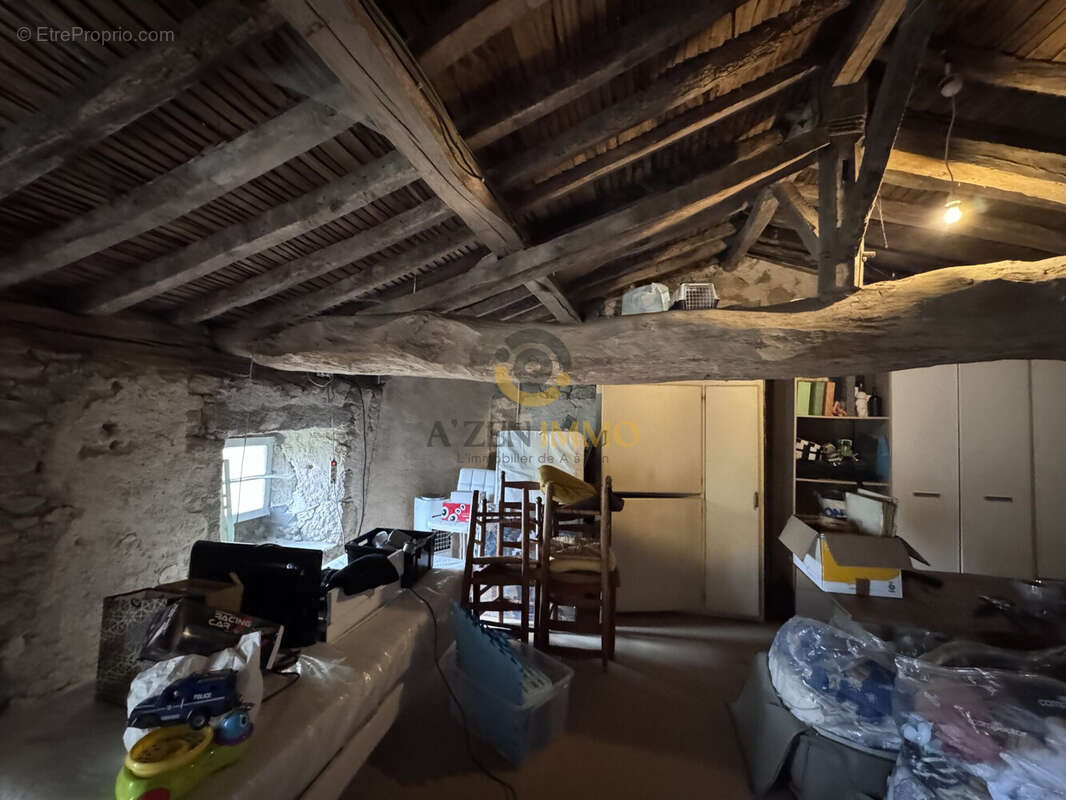 Maison à NEUVY-BOUIN