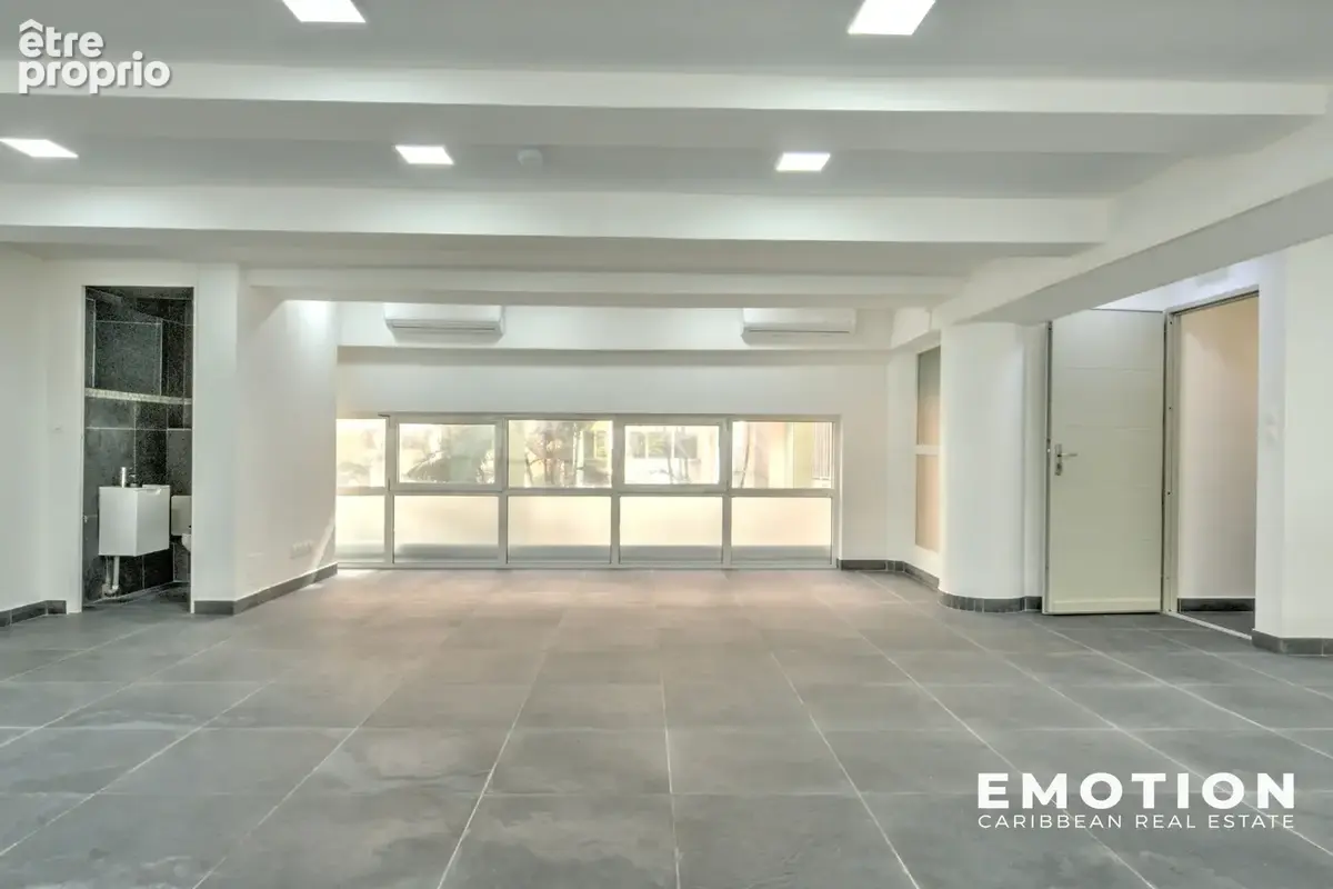Local commercial 115 m2 - a vendre - photo 3