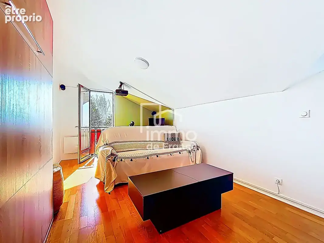 Duplex T4 90m²  Vue Mont Blanc  Parfait état  Gex - photo 11