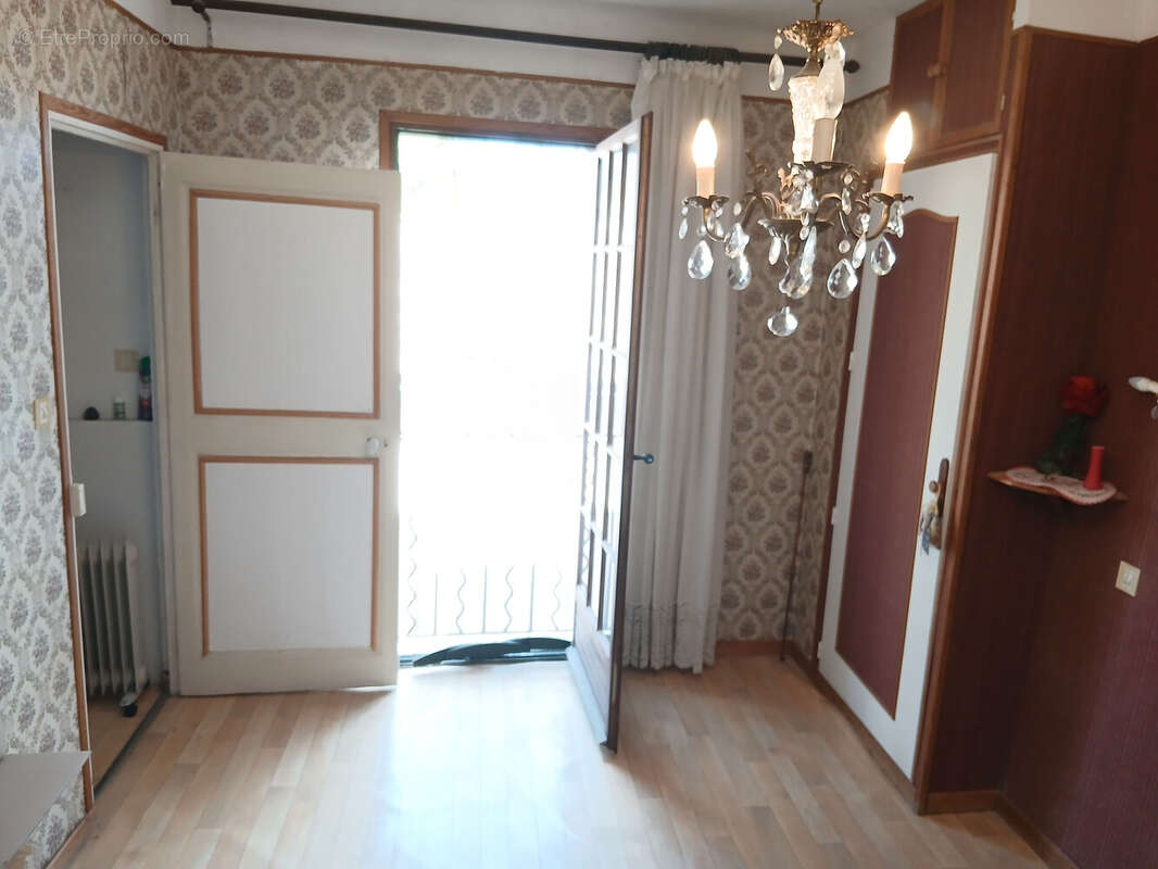 Maison à SAINTE-TULLE