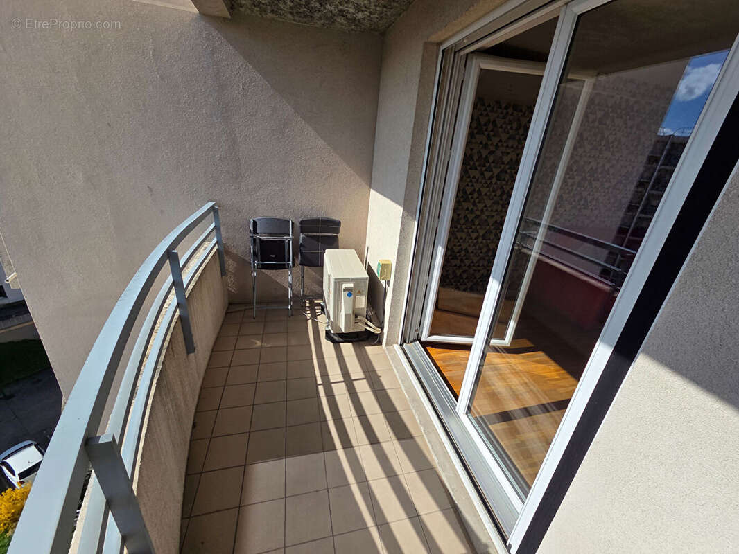 Appartement à LYON-8E