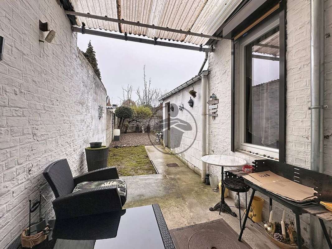 Maison à SAINT-QUENTIN