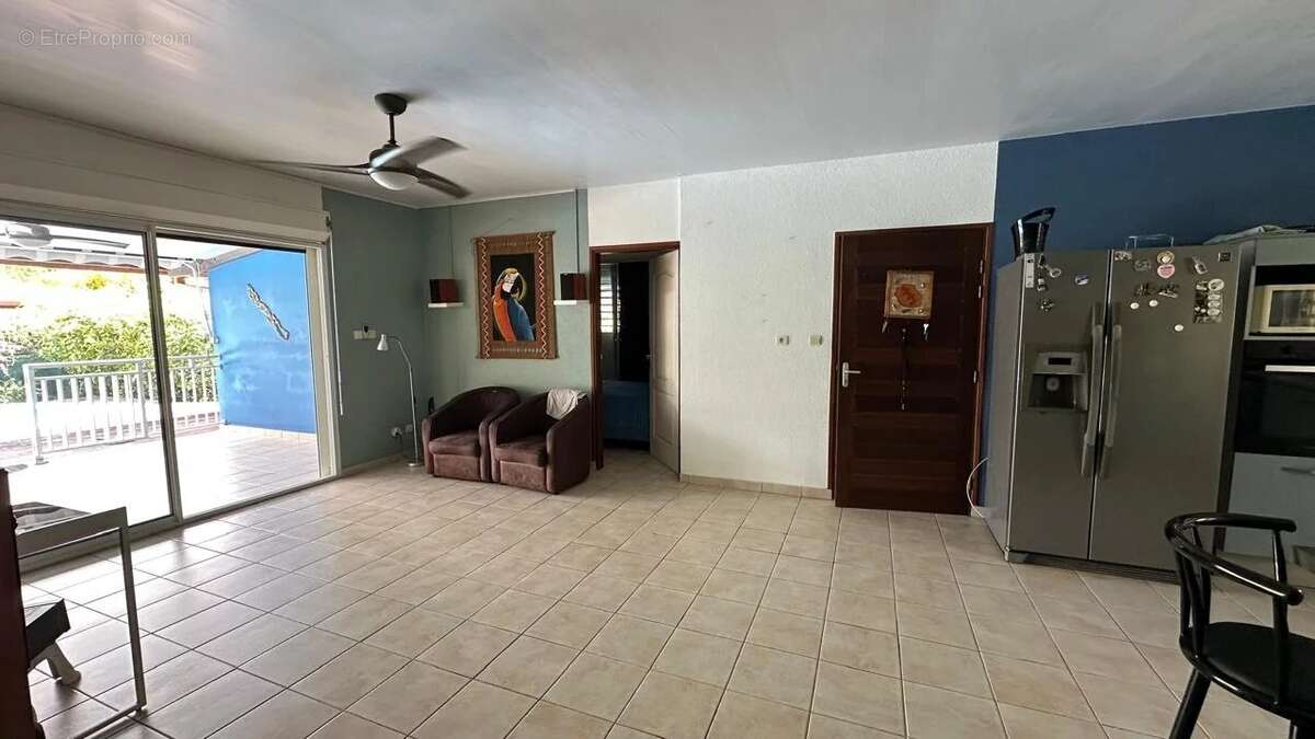 Villa avec piscine, intimité & standing – rémire-montjoly, secteur très recherché - photo 6
