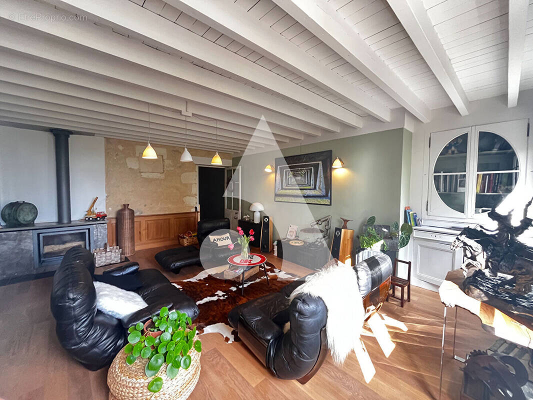 Maison à SAINT-ANDRE-DE-CUBZAC