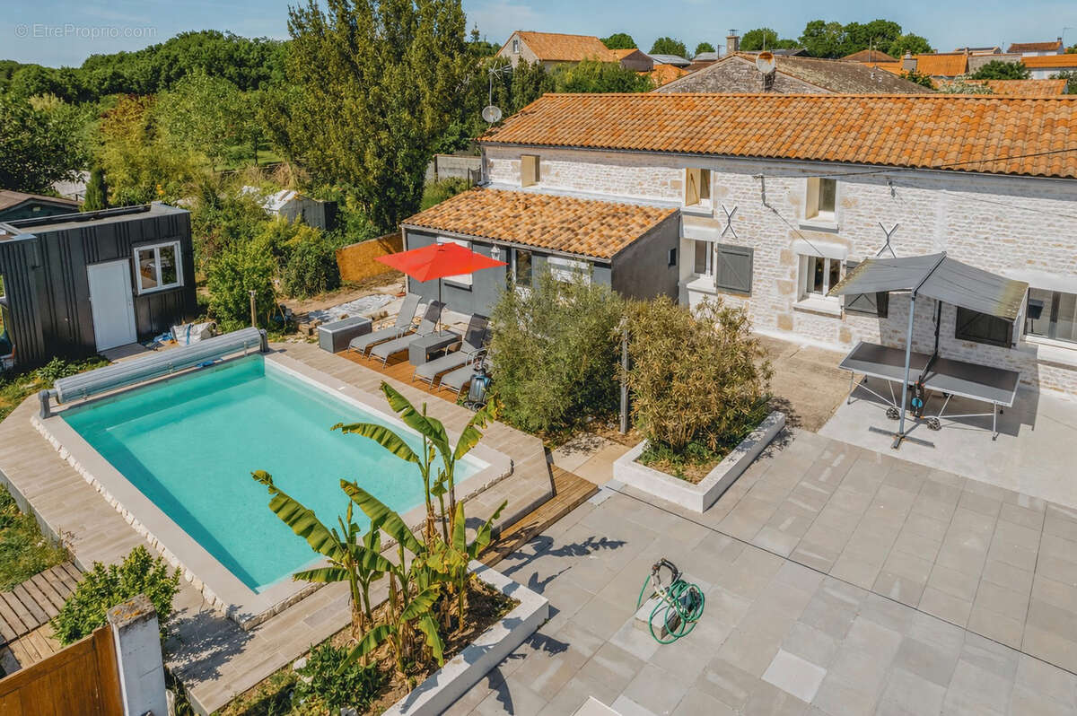 Maison à LE THOU