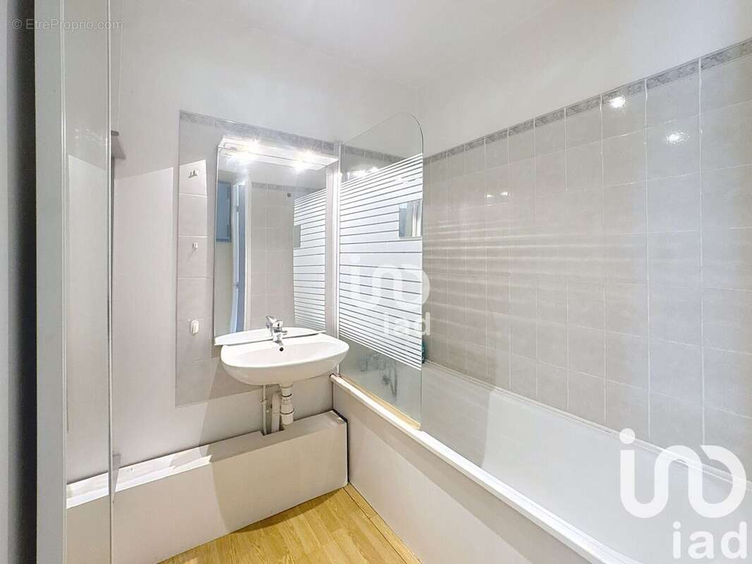 Photo 9 - Appartement à RIS-ORANGIS