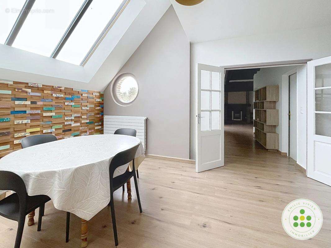 Maison à LE MESNIL-THOMAS