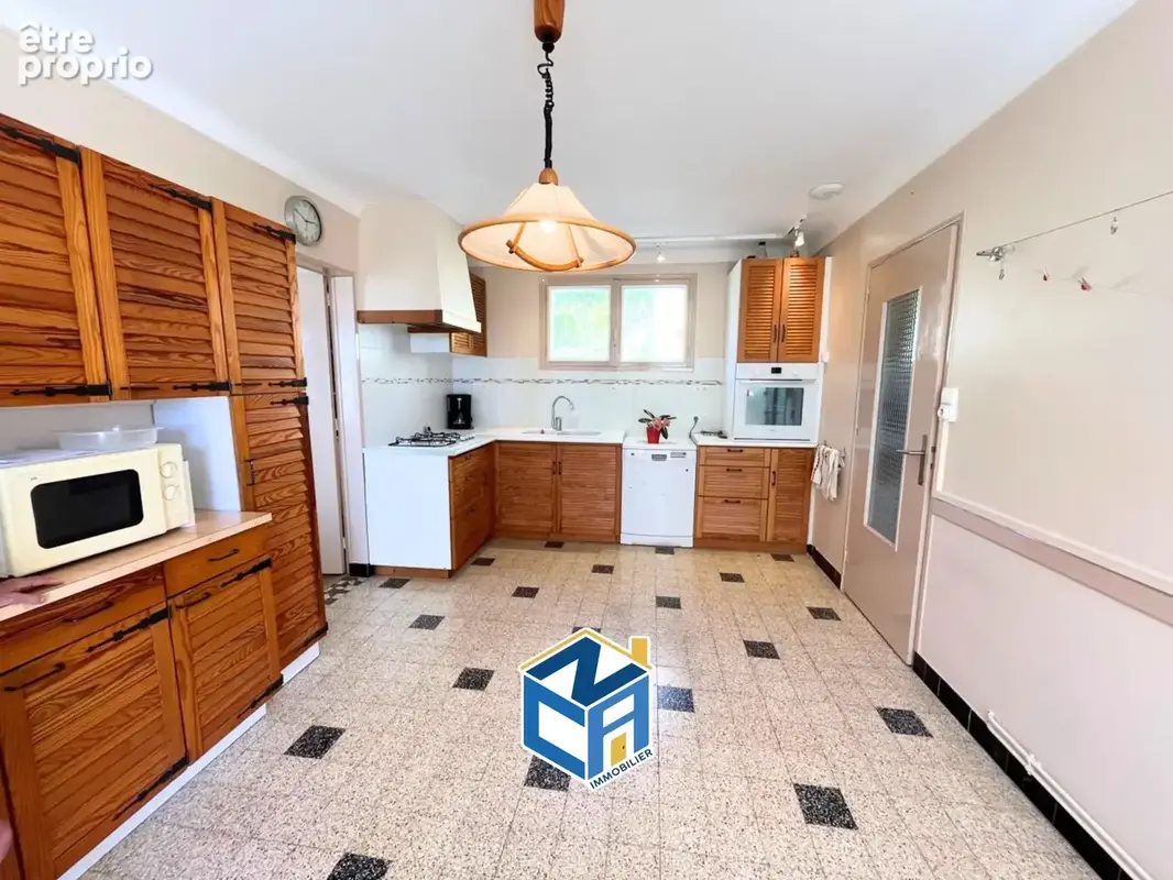 Maison 6 pièces 129 m² à vendre à Lerne (37500) - photo 5