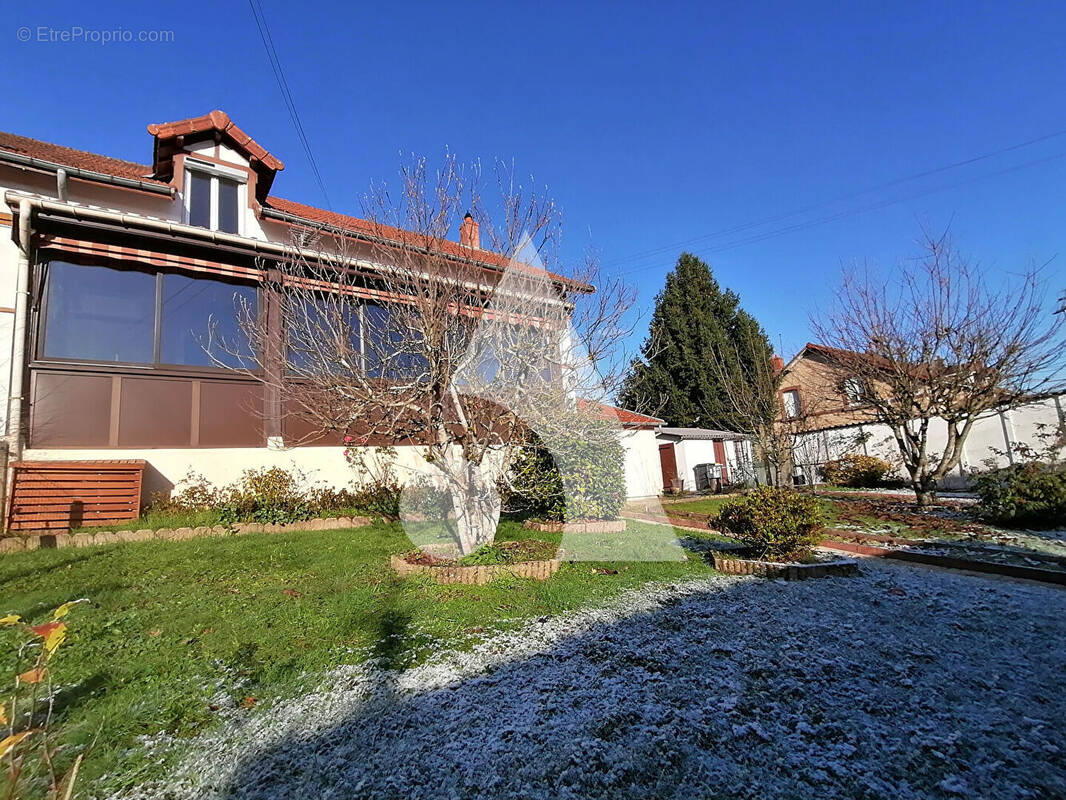 Maison à MONTCEAU-LES-MINES