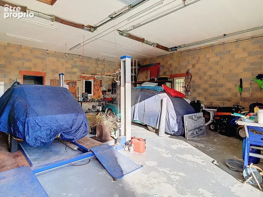 Maison de plain-pied avec piscine et garage - photo 15