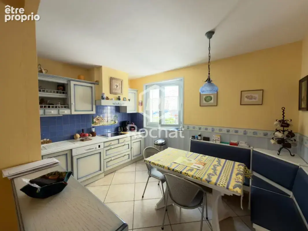 Viager occupé sur 10 ans Ensemble immobilier de 155 m2 à La - photo 9
