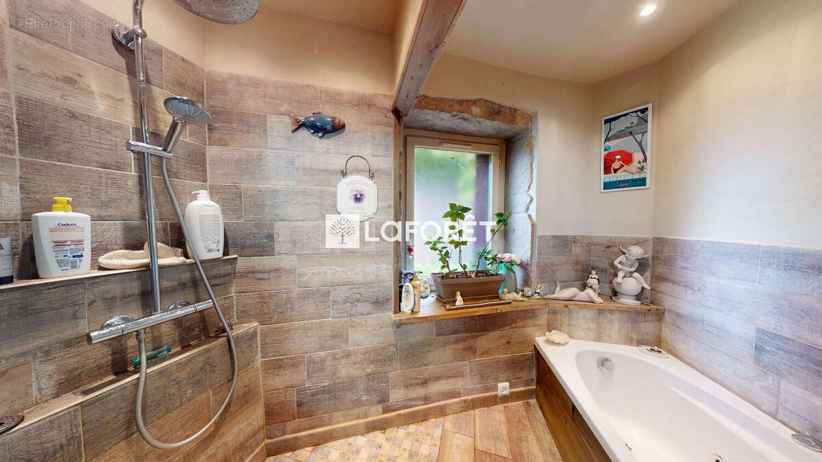 Maison à CURIS-AU-MONT-D&#039;OR