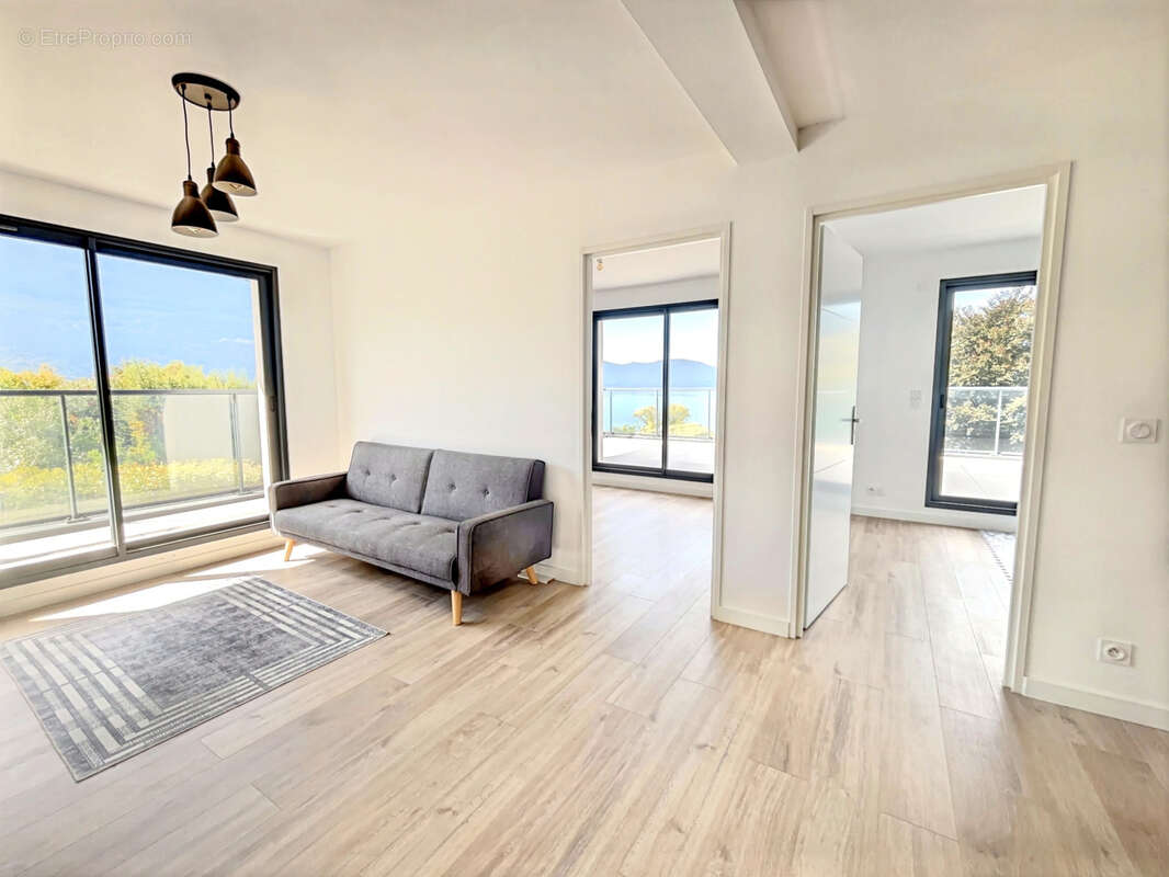 Maison à BRISON-SAINT-INNOCENT