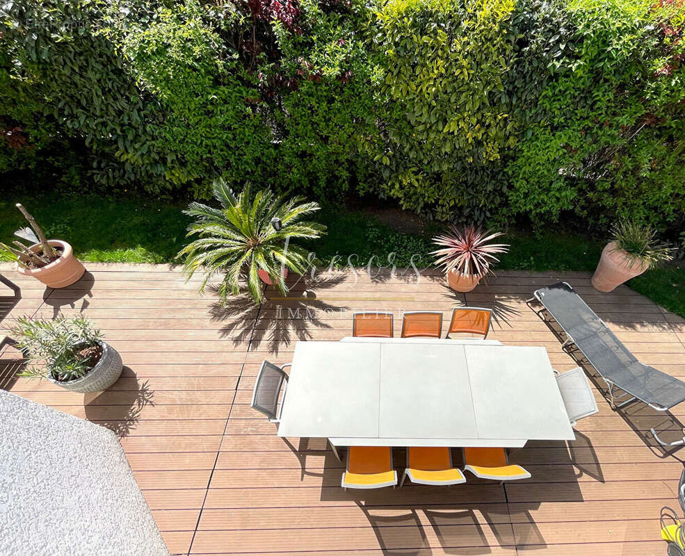 Maison à DIVONNE-LES-BAINS