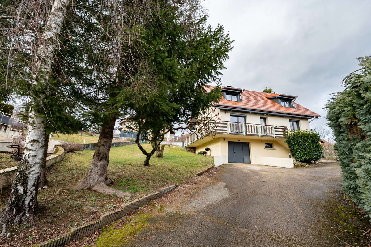 Maison à SAINT-GORGON-MAIN
